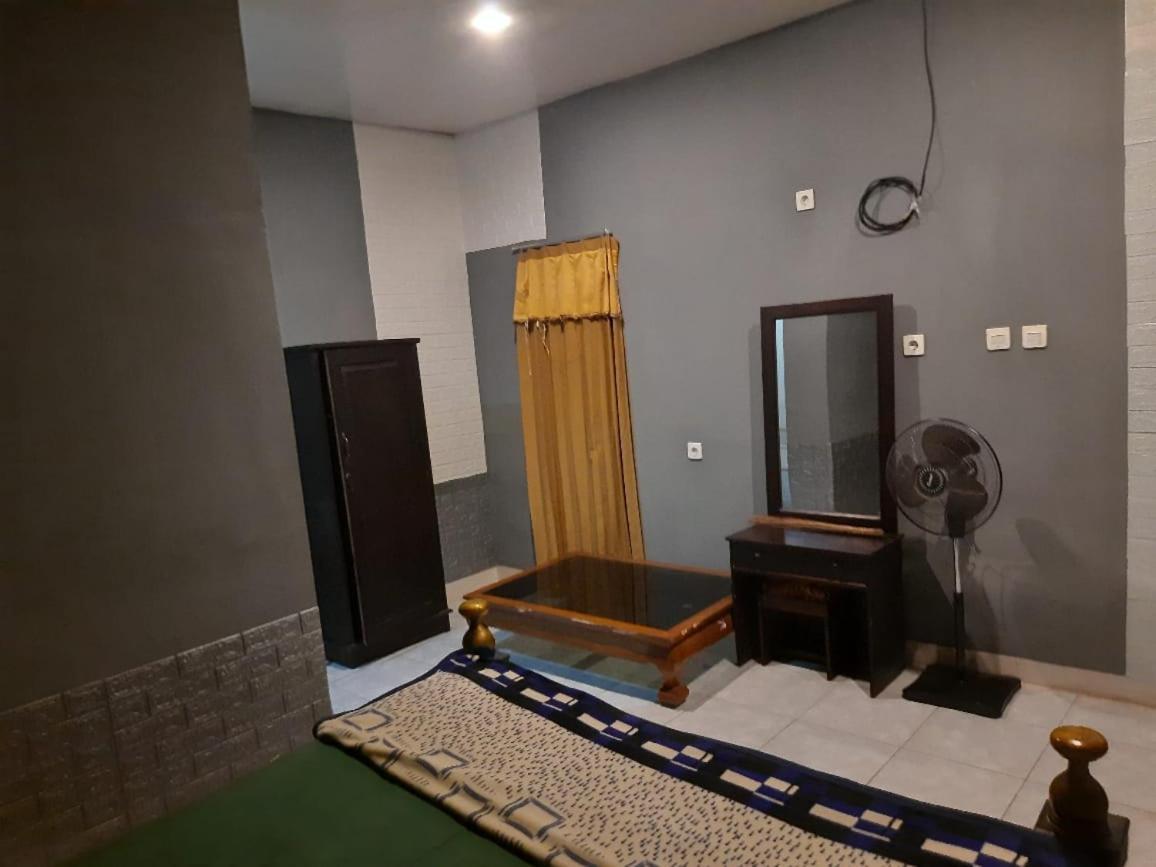 New Kami Homestay Banyuwangi  Eksteriør bilde